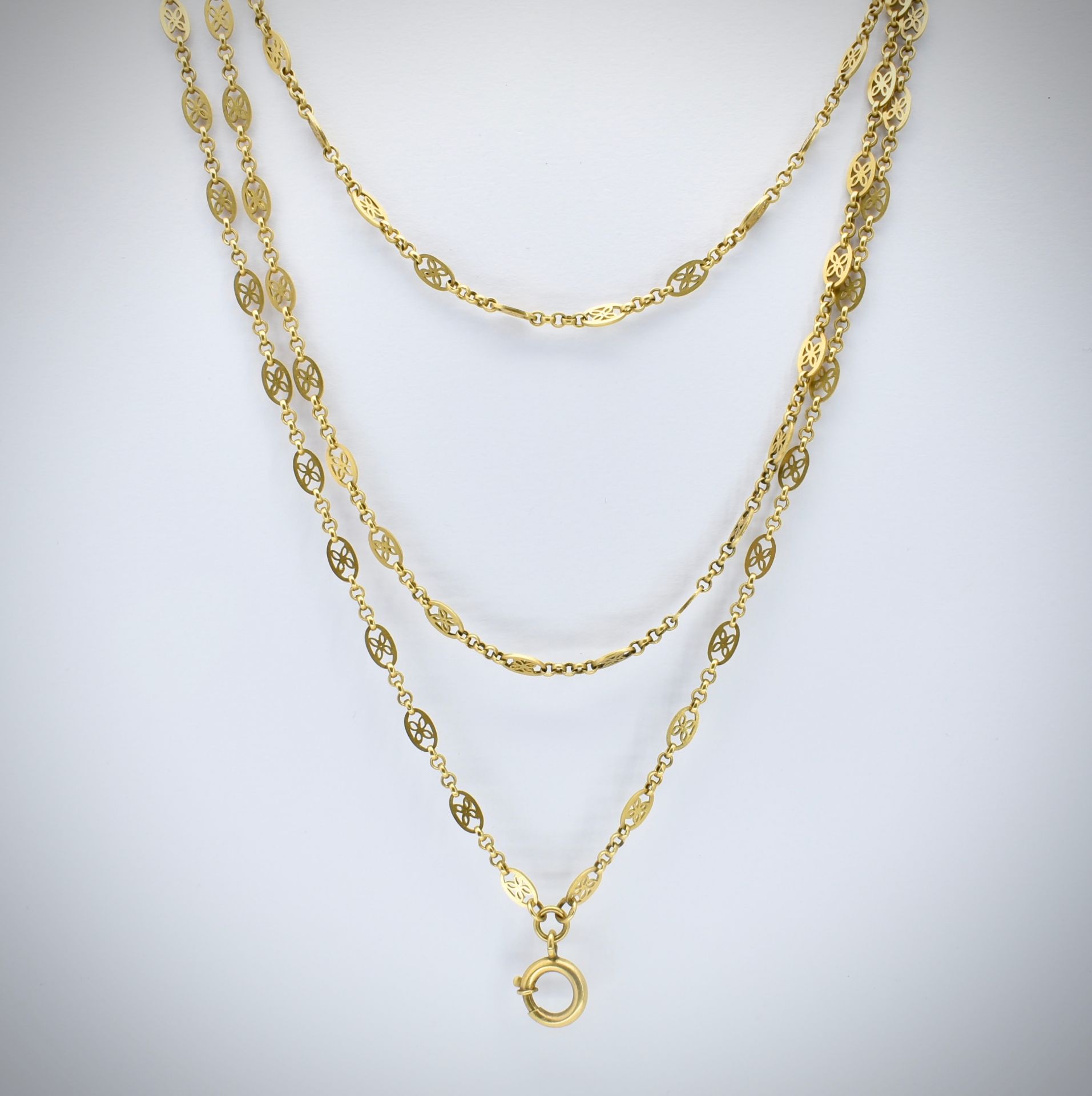 A French 18ct Gold Antique Long Guard Chain - Image 3 of 4