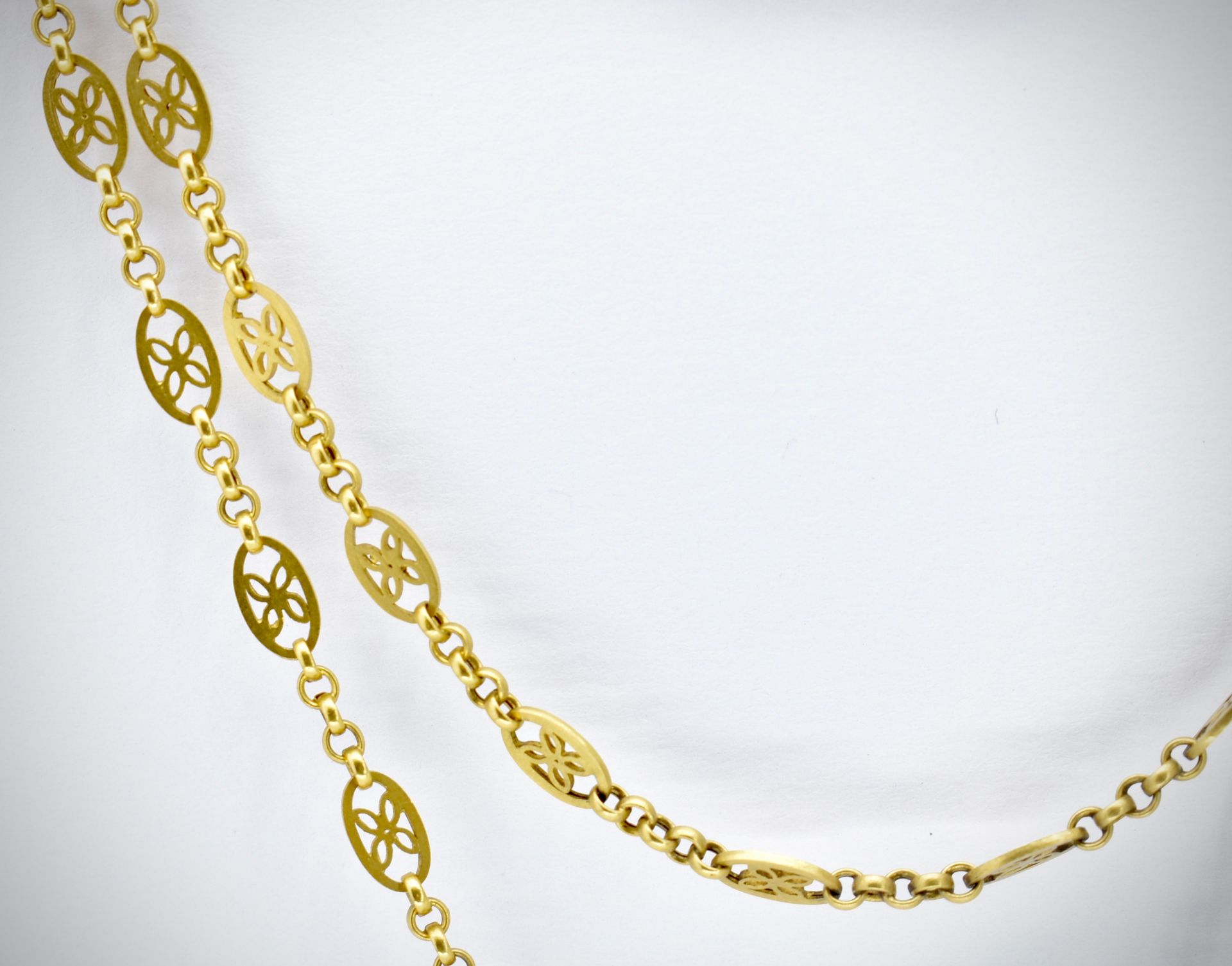 A French 18ct Gold Antique Long Guard Chain