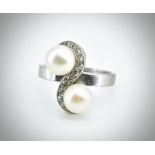 White Gold Pearl & Diamond Ring