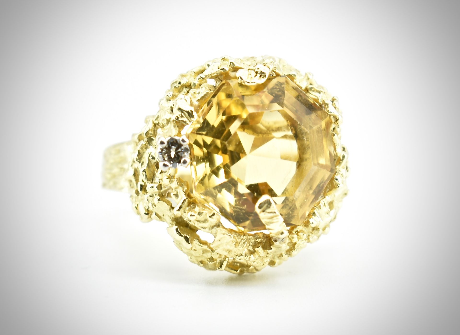 Alan Martin Gard - 18ct Gold Citrine Diamond Ring 1968 - Image 4 of 10