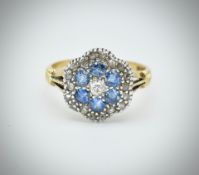 18ct Gold Sapphire & Diamond Cluster Ring