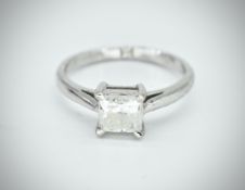 18ct White Gold & Diamond Princess Cut Single Stone Diamond Ring