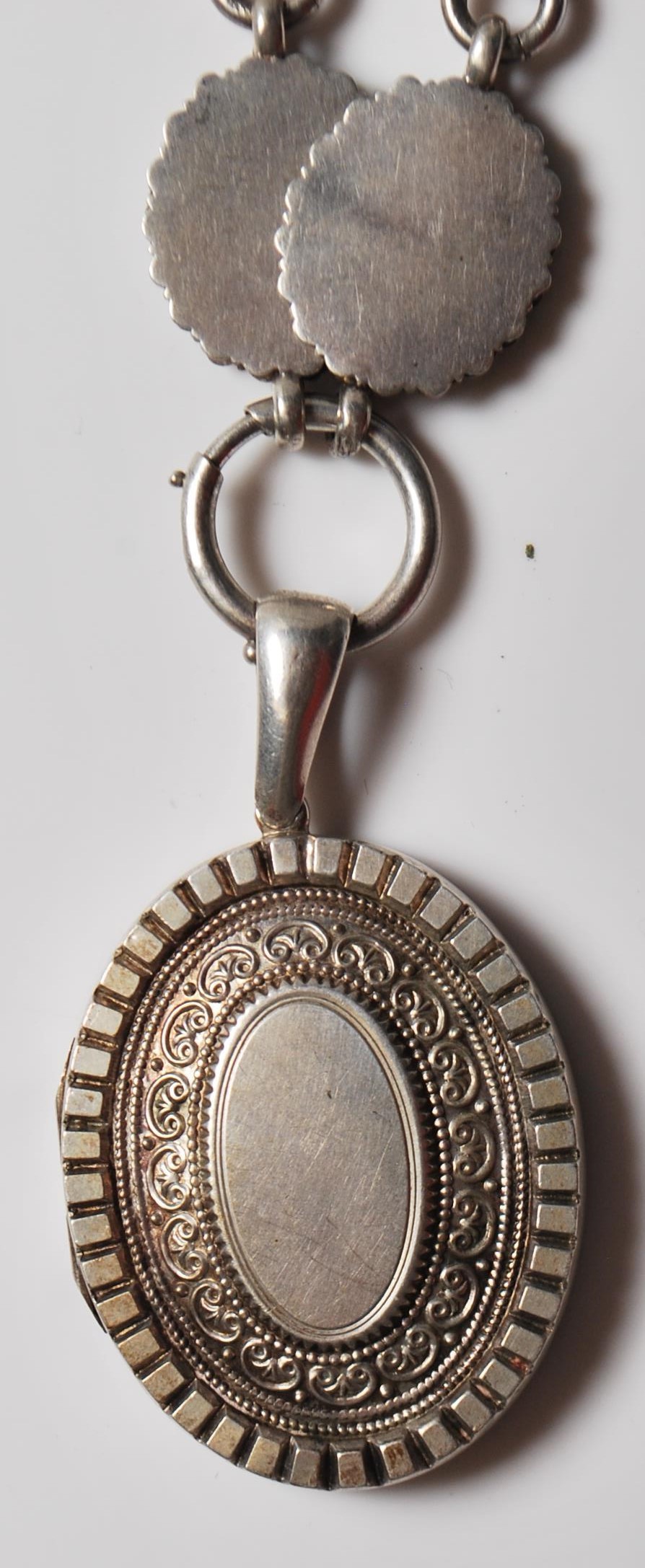 VICTORIAN SILVER COLLAR LOCKET NECKLACE - Image 2 of 7