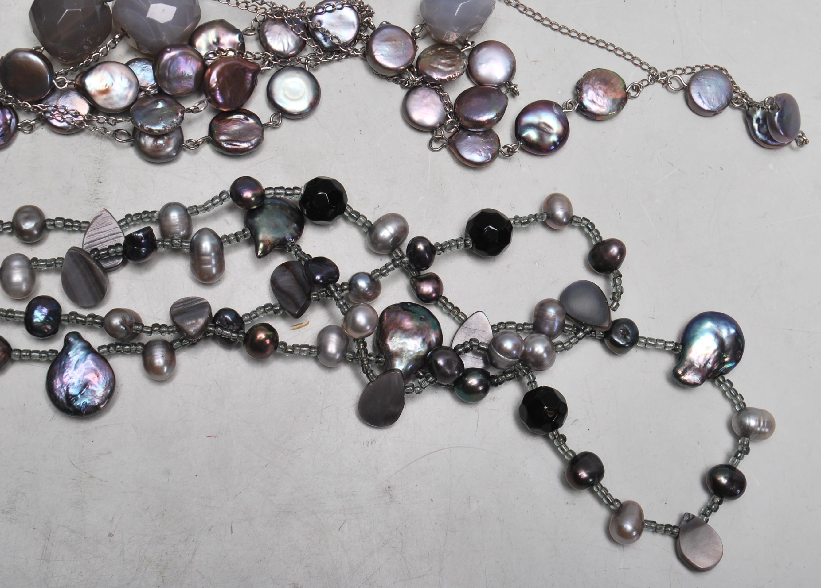 FOUR CONTEMPORARY PEARL NECKLACES - Image 4 of 5