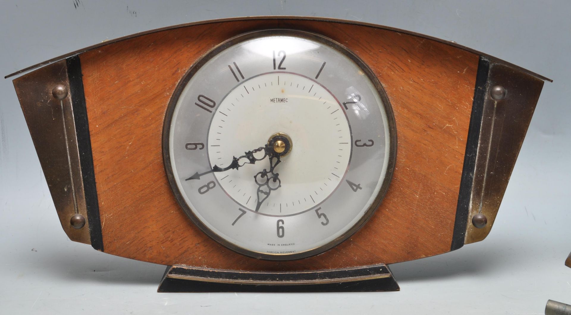 THREE RETRO 1960S MANTLE CLOCKS BY METAMEC AND SMITHS. - Image 3 of 7
