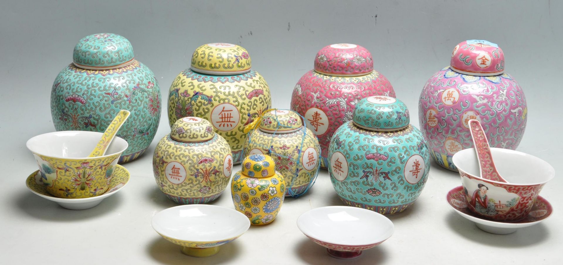 LARGE COLLECTION OF CHINESE ORIENTAL GINGER JARS - FAMILLE ROSE, FAMILLE VERTE, FAMILLE JAUNE