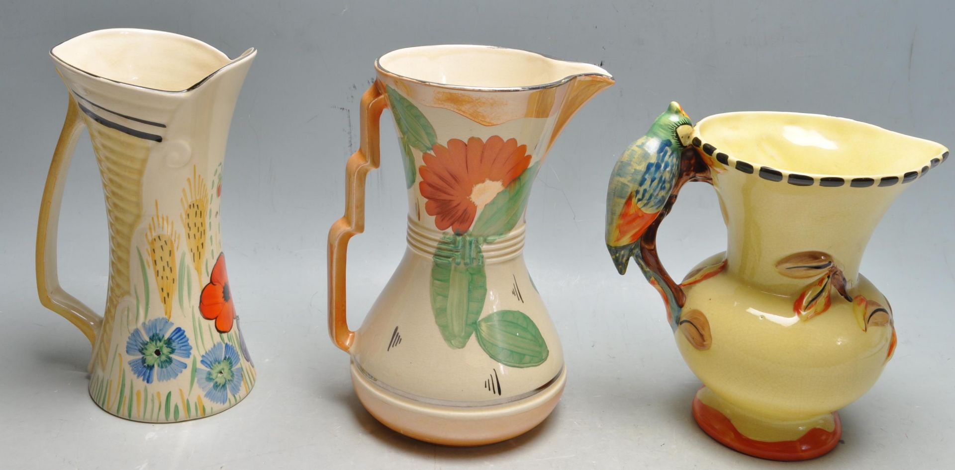 COLLECTION OF THREE ART DECO EARLY 20TH CENTURY JUGS - Bild 3 aus 8