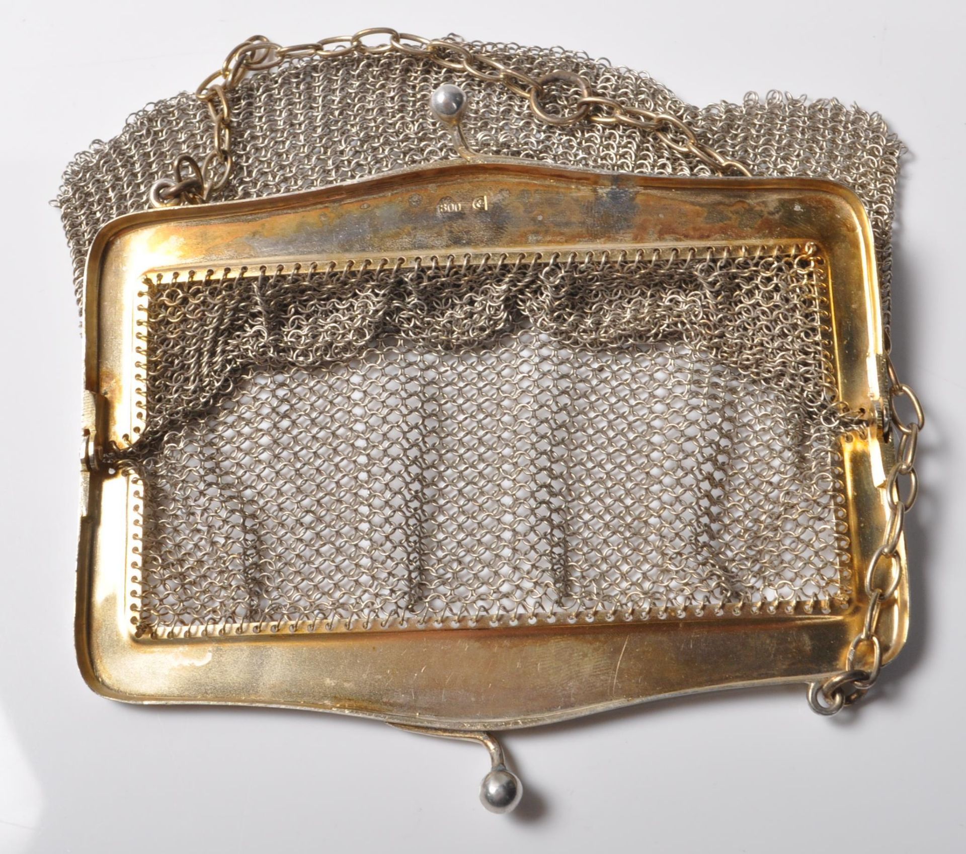 1930'S GERMAN SILVER EVENING PURSE - Image 4 of 5