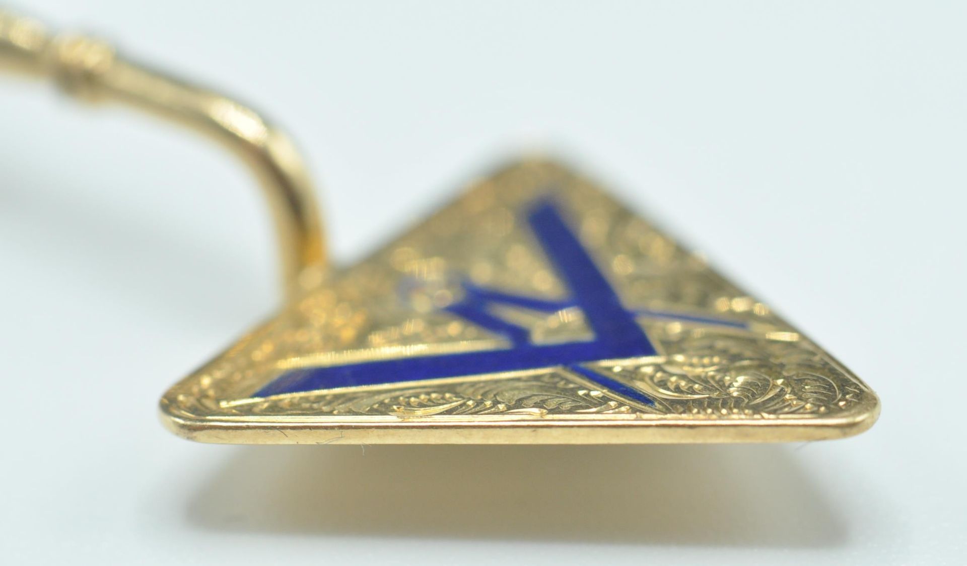 VICTORIAN 18CT GOLD MASONIC TROWEL CHARM - Bild 7 aus 7