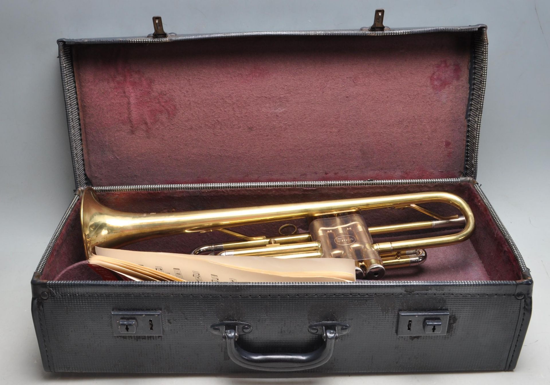 ZENITH TRUMPET BY JR LA FLEUR WITH CARRY CASE - Bild 10 aus 11