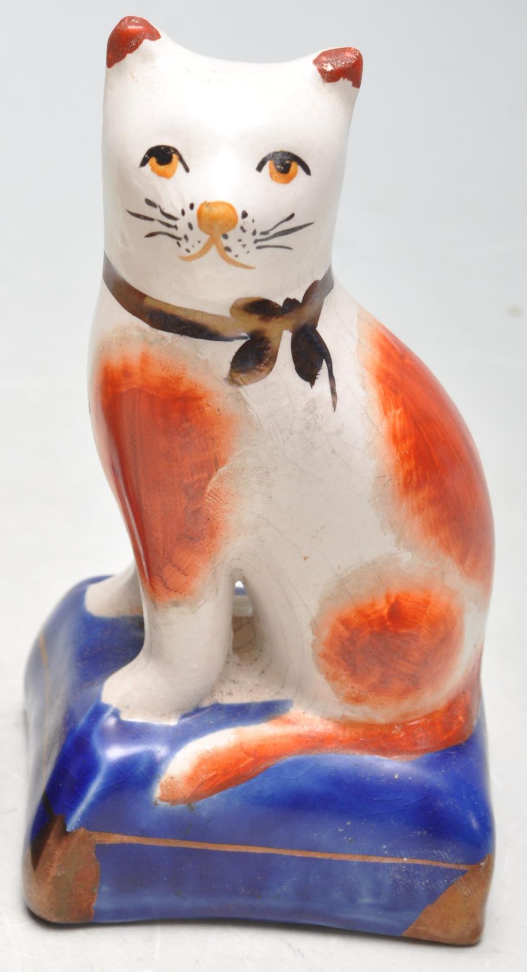 PAIR OF 19TH CENTURY CERAMIC STAFFORDSHIRE CATS - Bild 3 aus 8