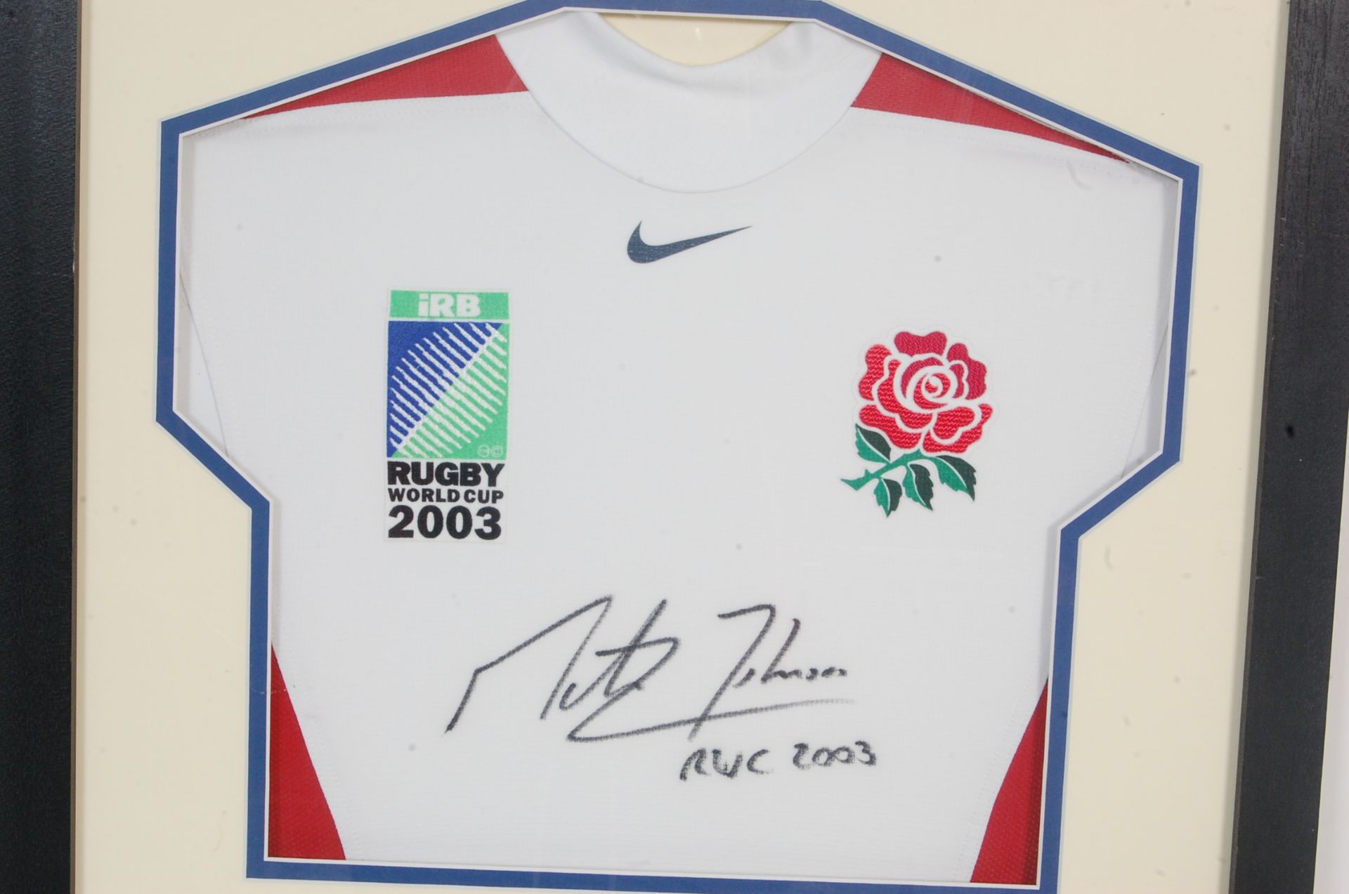 MARTIN JOHNSON 2003 SIGNED SHIRT - Bild 2 aus 8