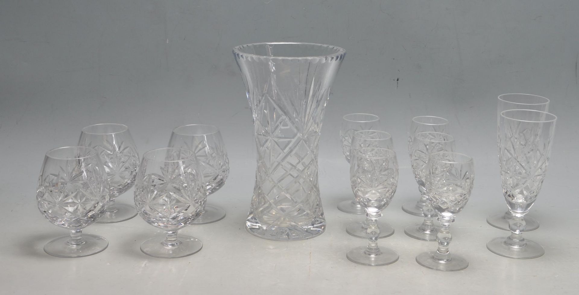 COLLECTION OF LATE 20TH CENTURY HAND CUT CONMTINENTAL WEBB LEAD CRYSTAL