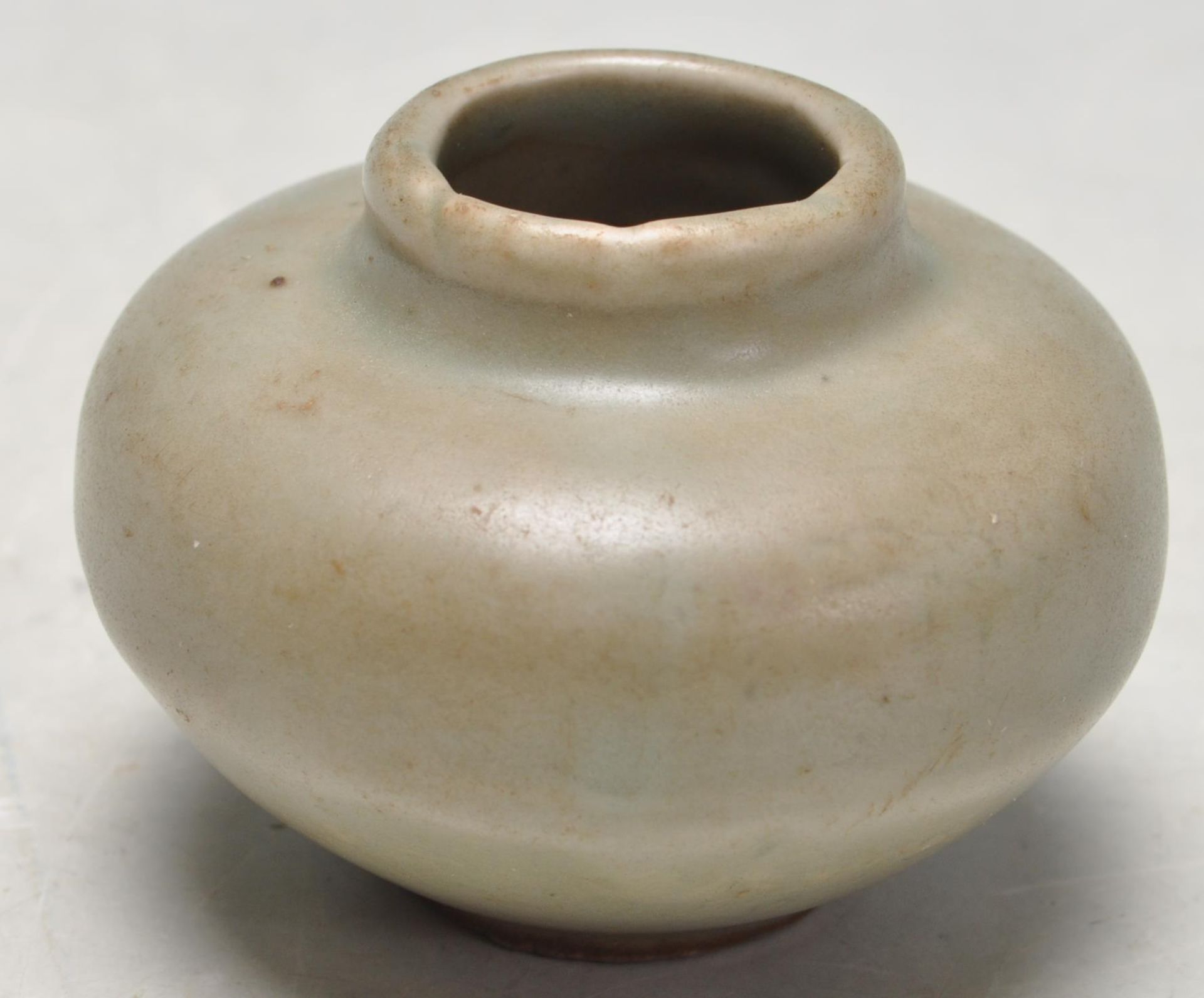 ANTIQUE CHINESE SONG DYNASTY CELADON MONOCHROME INK POT - Bild 2 aus 6