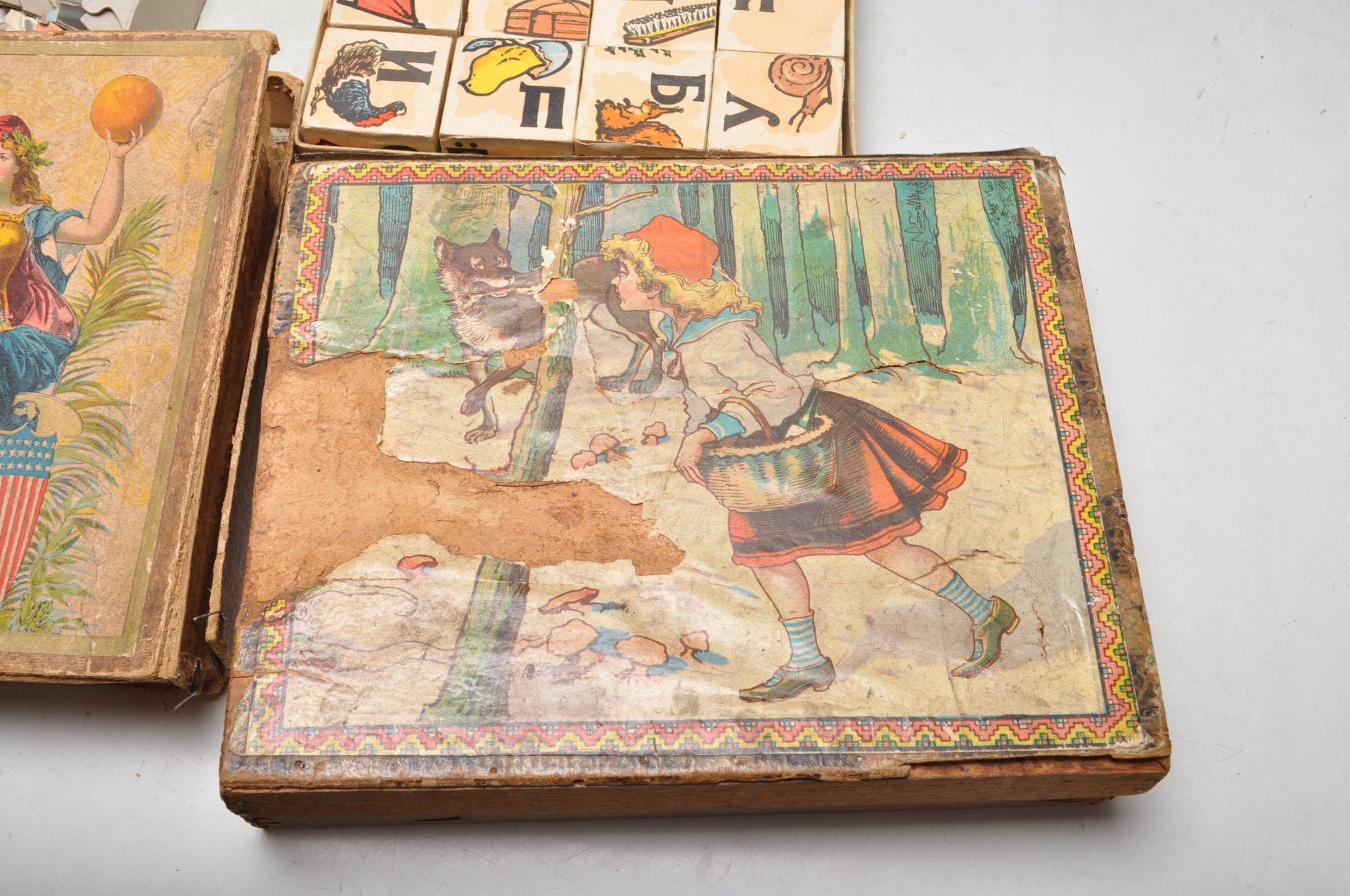 ANTIQUE COLLECTION OF CHILDREN'S JIGSAW PUZZLES - Bild 8 aus 9