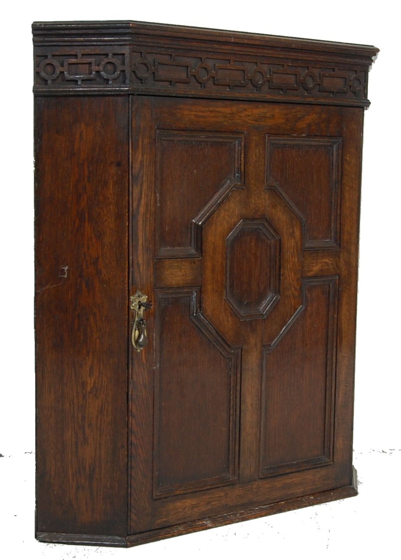 19TH CENTURY OAK HANGING CORNER CABINET CUPBOARD