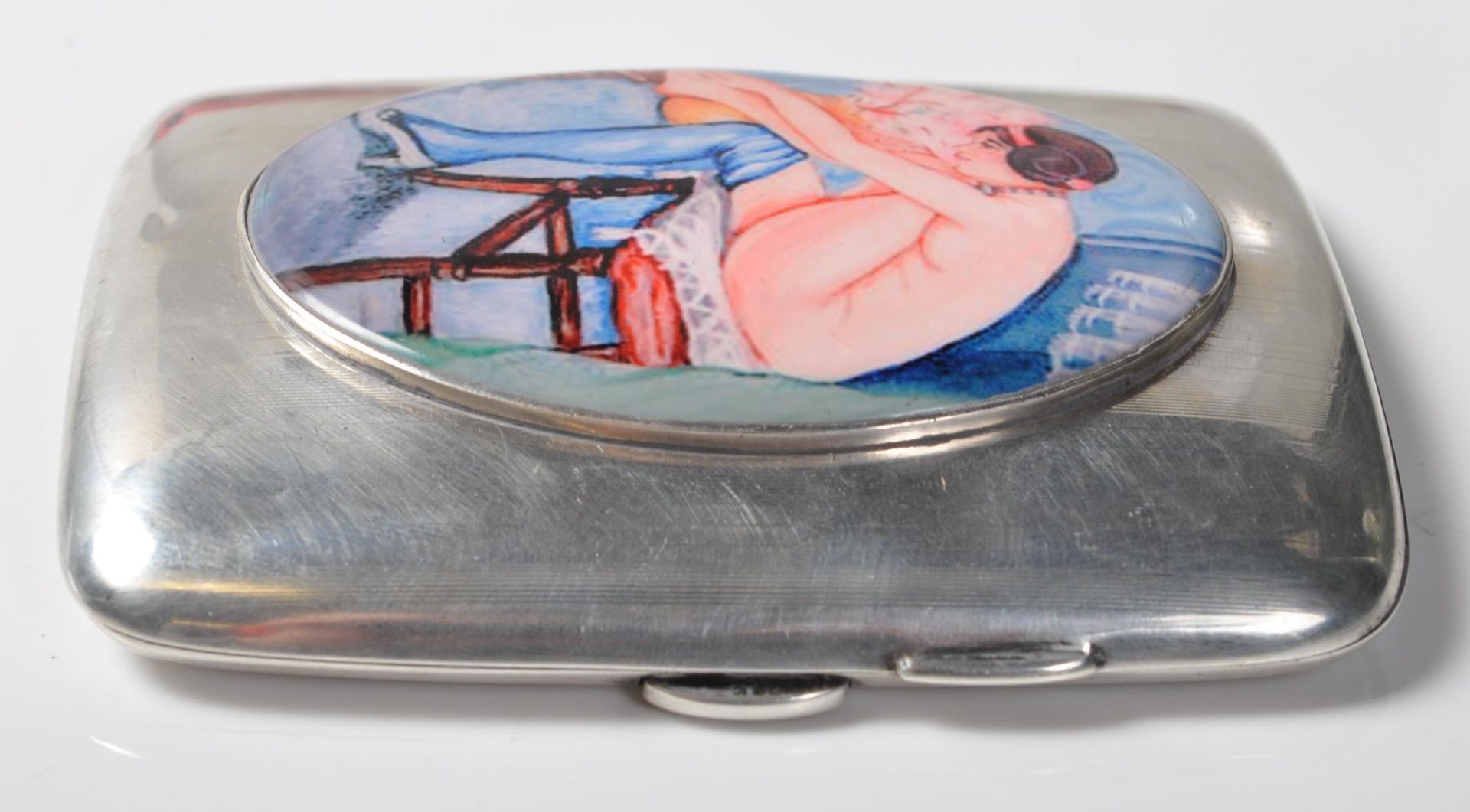 ANTIQUE STERLING SILVER CIGARETTE CASE WITH NUDE ENAMEL PANEL - Bild 2 aus 6