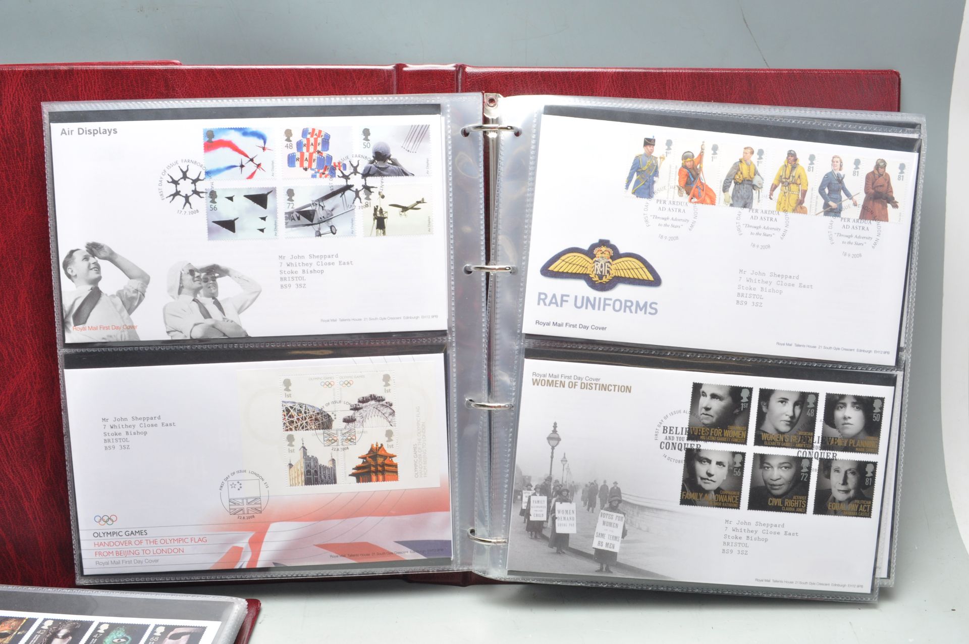 FOUR ALBUMS OF ROYAL MAIL FIRST DAY COVERS - Bild 2 aus 25