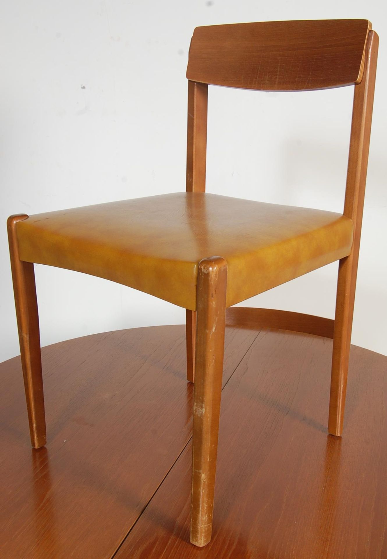 RETRO VINTAGE 1970S TEAK WOOD TABLE AND CHAIRS - Bild 2 aus 9