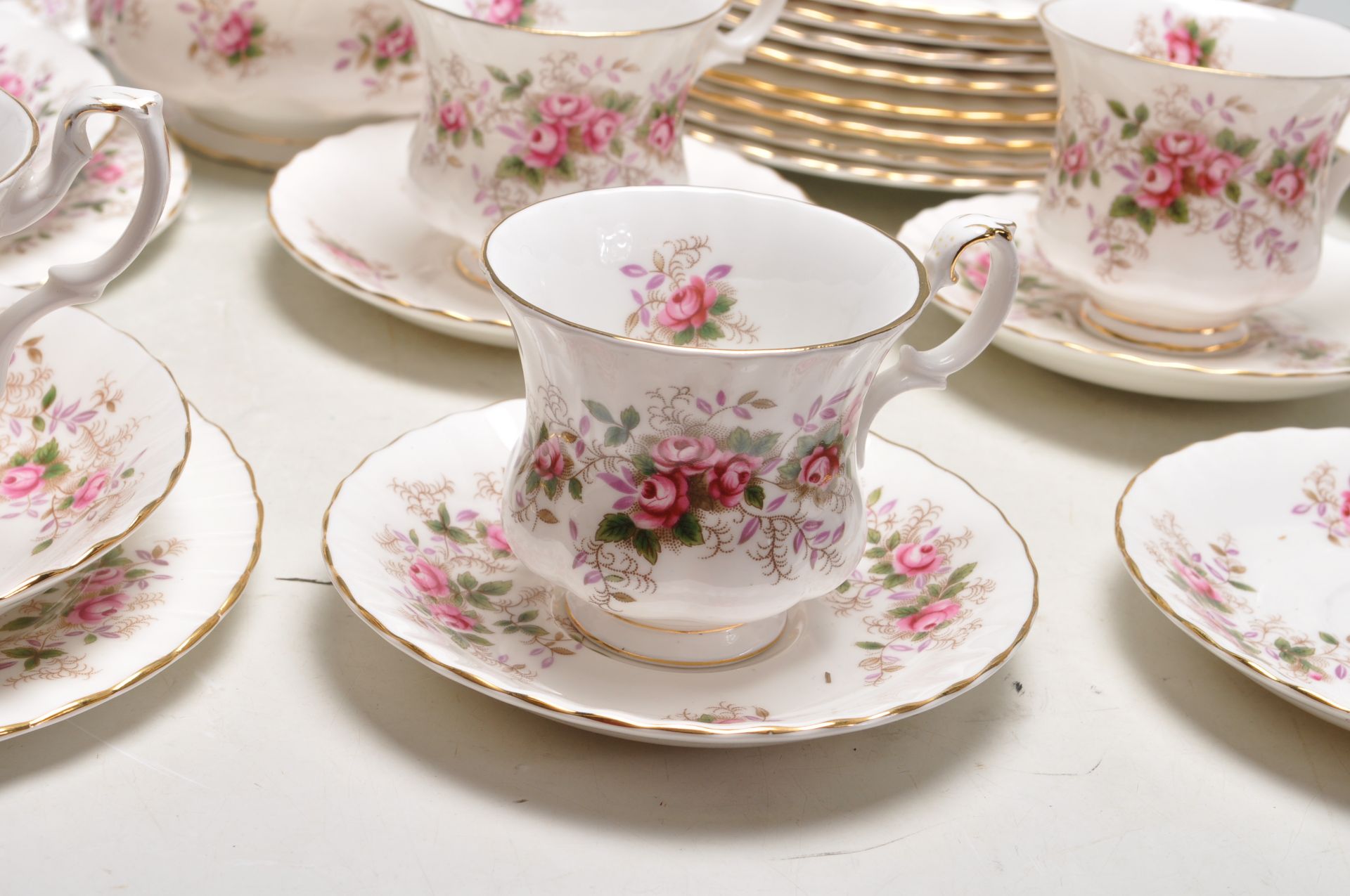 47 PIECES ROYAL ALBERT LAVENDER ROSE PATTERN TEA S - Bild 5 aus 13