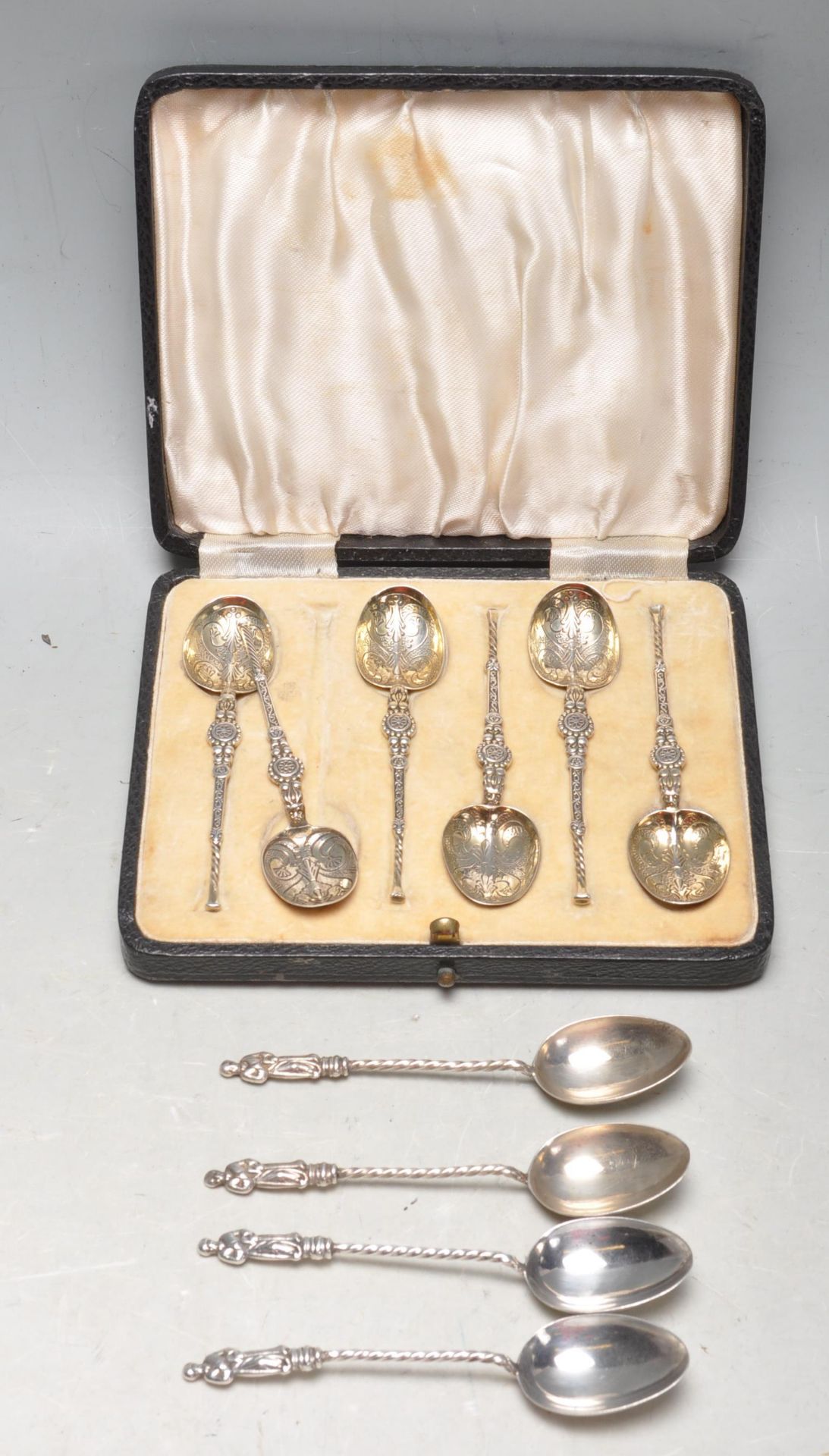 EDWARDIAN SILVER TEASPOON SET AND APOSTLE SPOONS