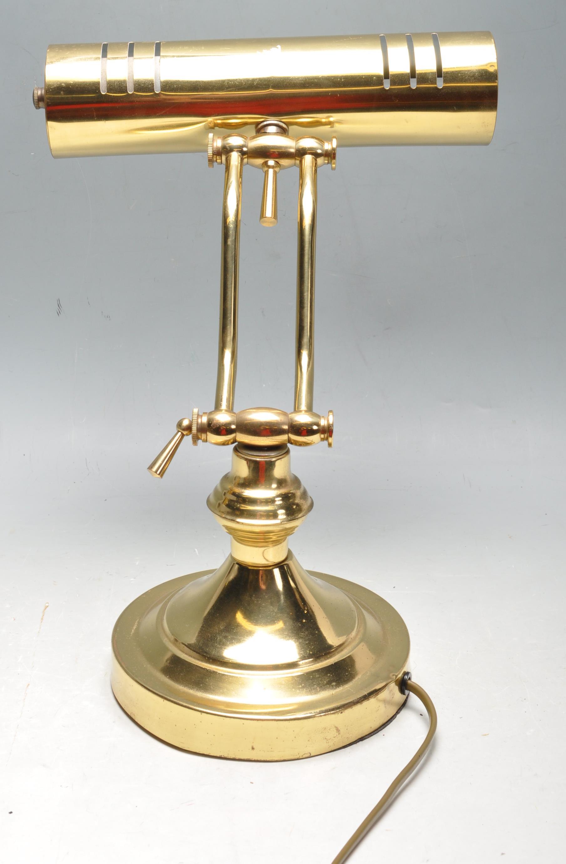 20TH CENTURY ANTIQUE STYLE BRASS BANKING LAMP - Image 5 of 5