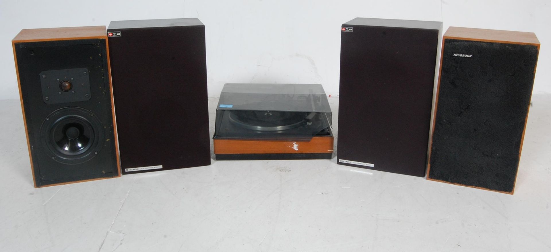 RETRO VINTAGE 20TH CENTURY TEAK WOOD CASE GARRARD RECORD PLAYER AND SPEAKERS