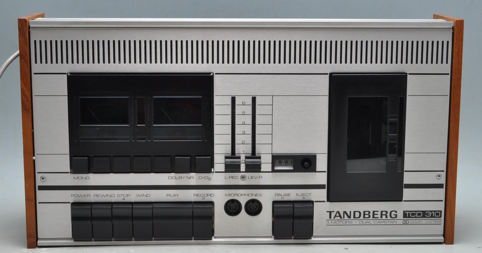 VINTAGE RETRO TANDGERG TCD 310 CASSETTE DECK