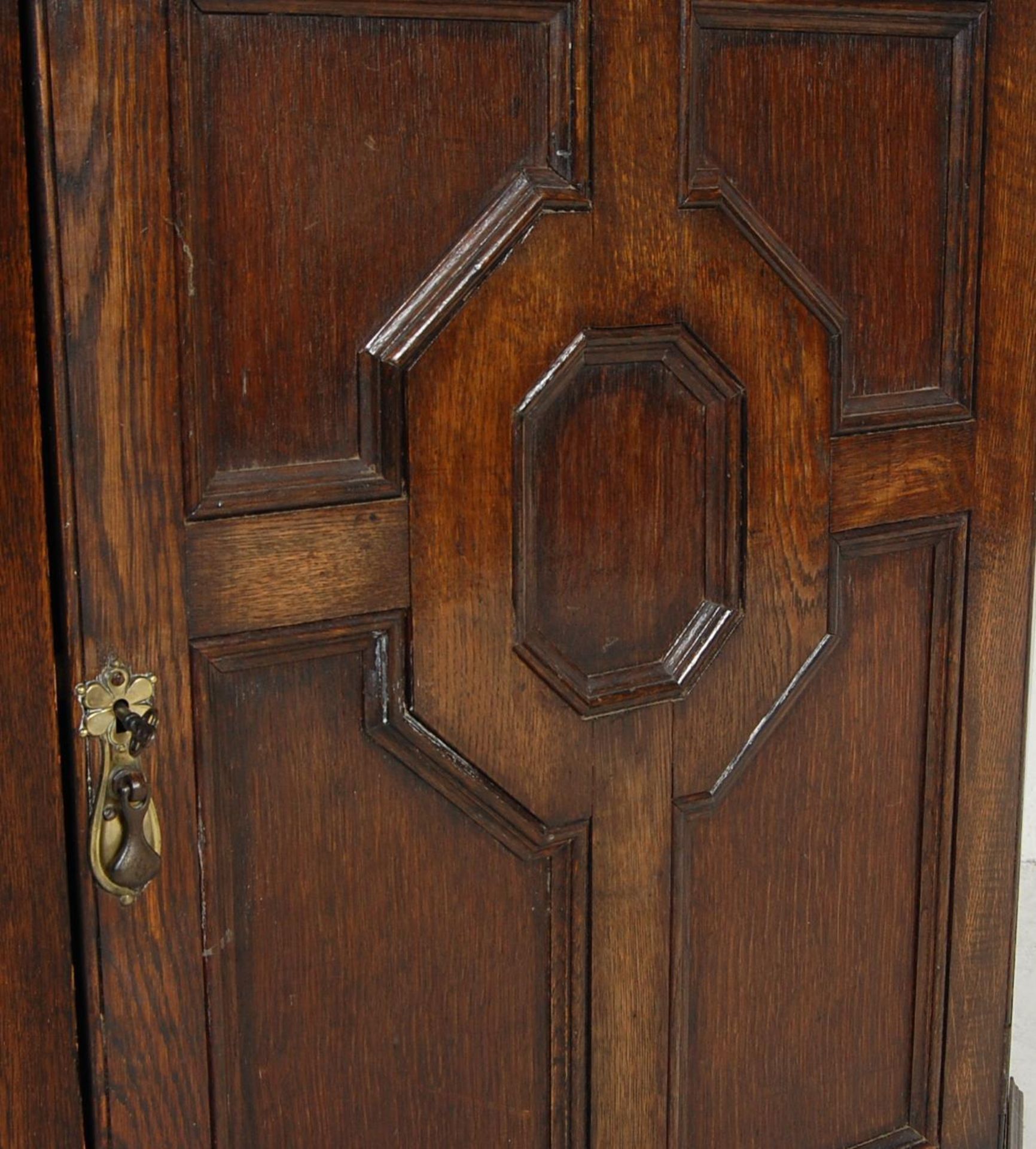 19TH CENTURY OAK HANGING CORNER CABINET CUPBOARD - Bild 6 aus 7