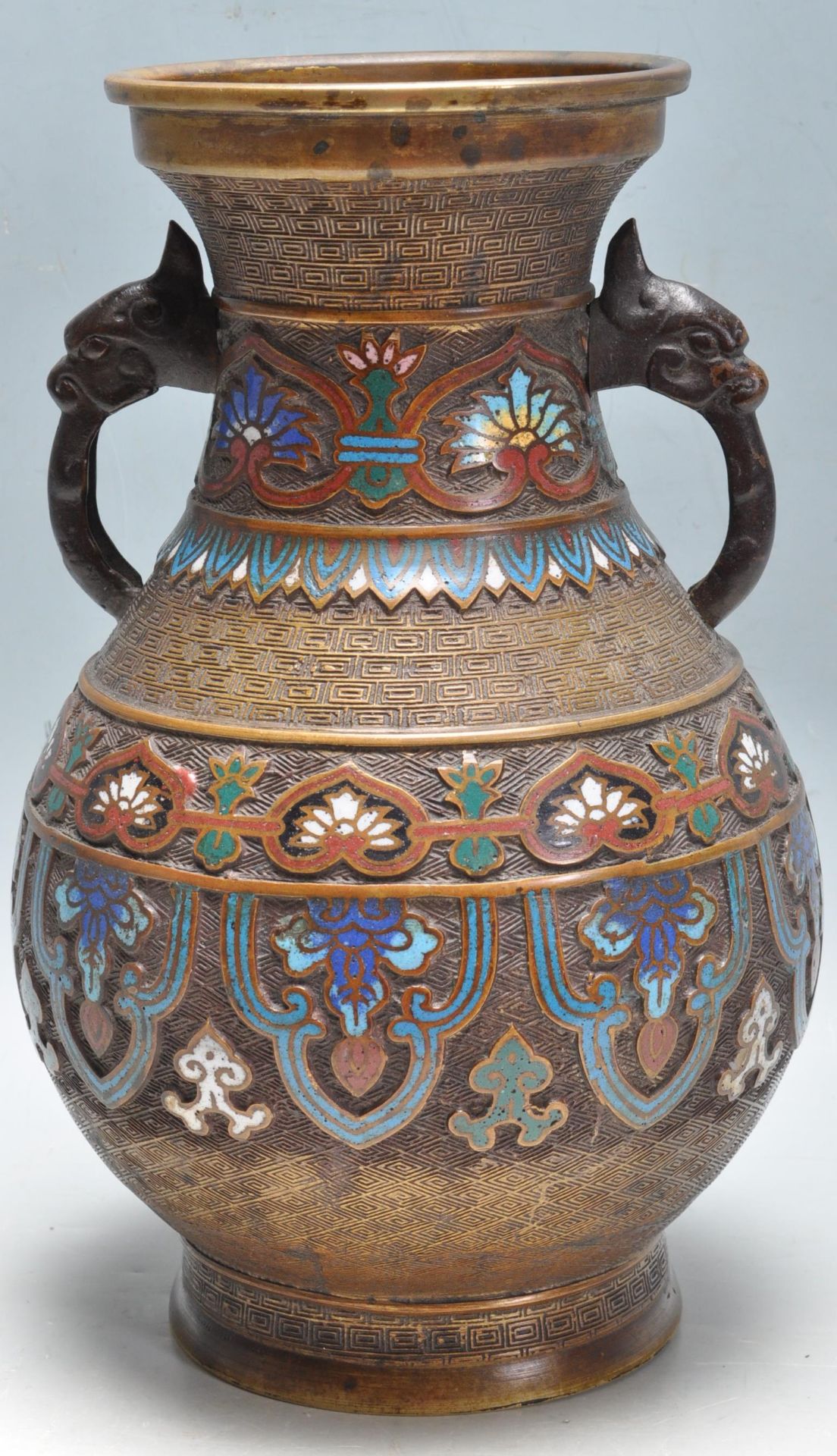 EARLY 20TH CENTURY MEIJI REVIVAL BRASS AND ENAMEL CLOISSONE URN