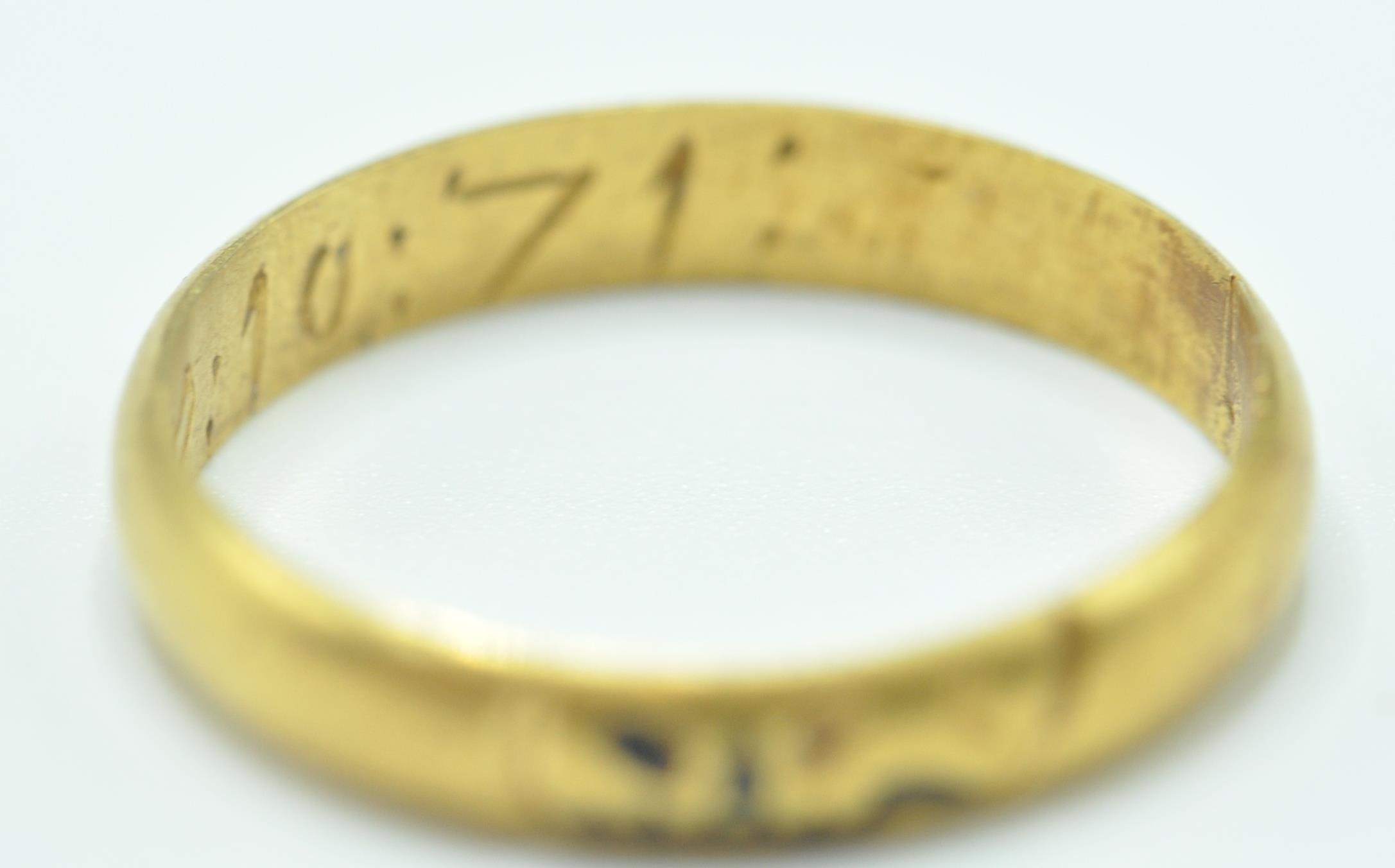 GEORGIAN GOLD MOMENTRO MORI MOURNING RING WITH SKULL - Image 9 of 9