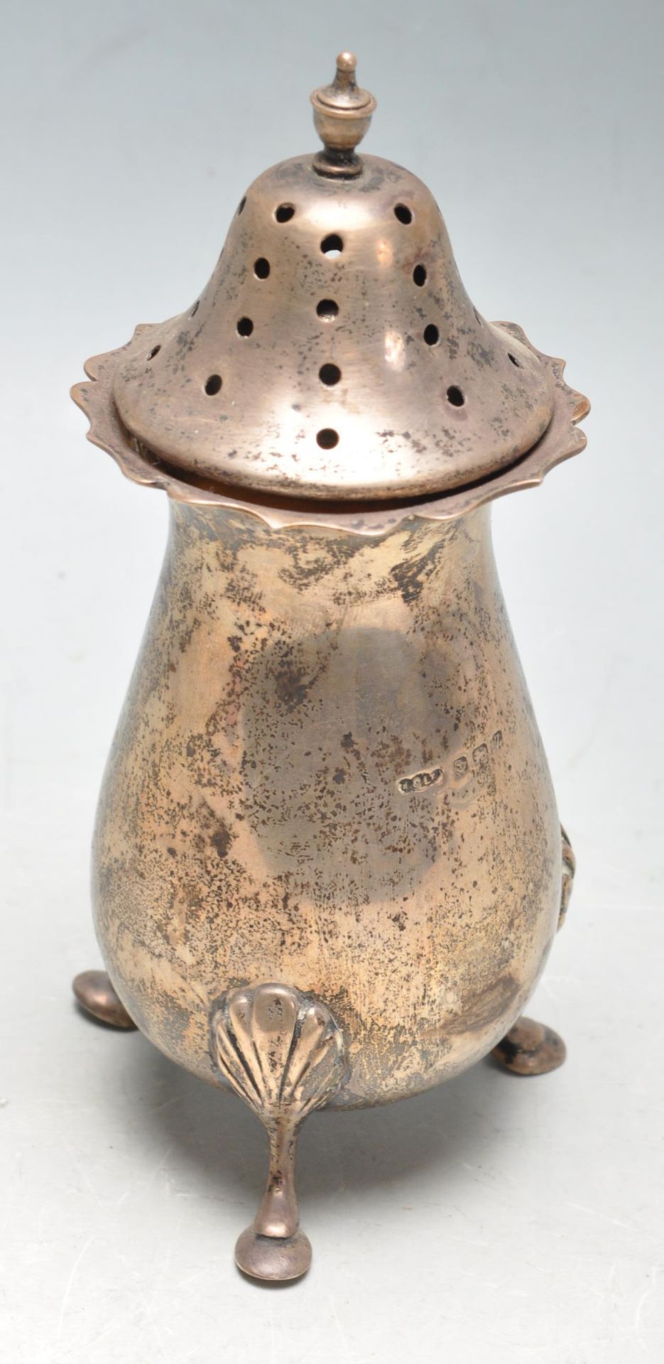 1920'S JOSEPH GLOSTER SILVER SUGAR SHAKER - Bild 3 aus 7