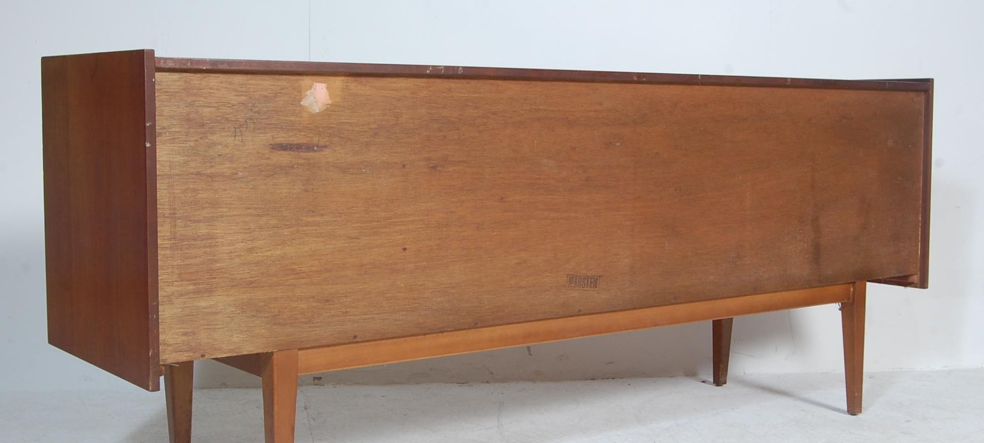 RETRO VINTAGE TEAK WOOD SIDEBOARD IN THE MANNER OF DUNVEGAN - - Bild 10 aus 11