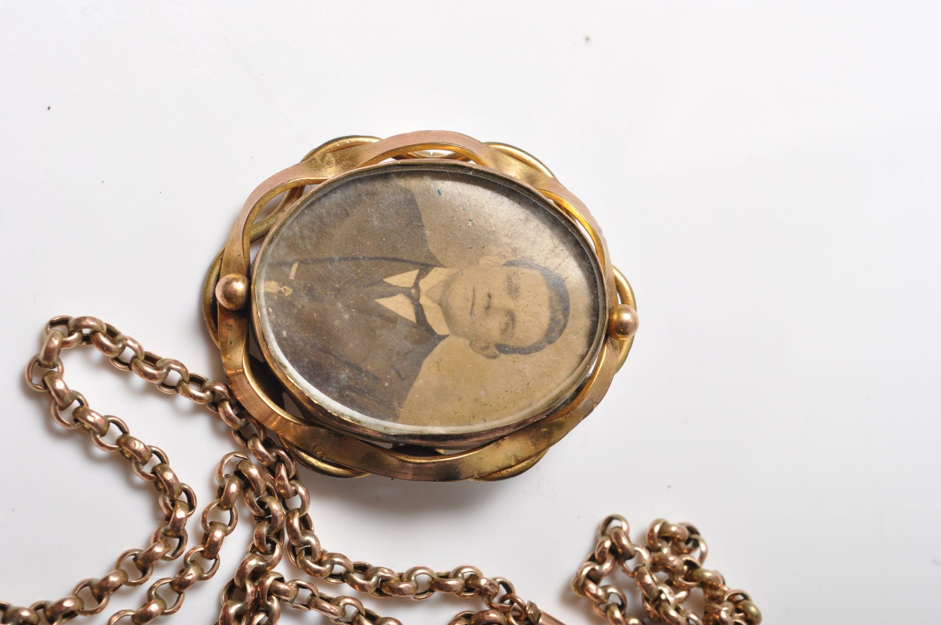 GROUP OF ANTIQUE EDWARDIAN AND LATER JEWELLERY - Image 3 of 8