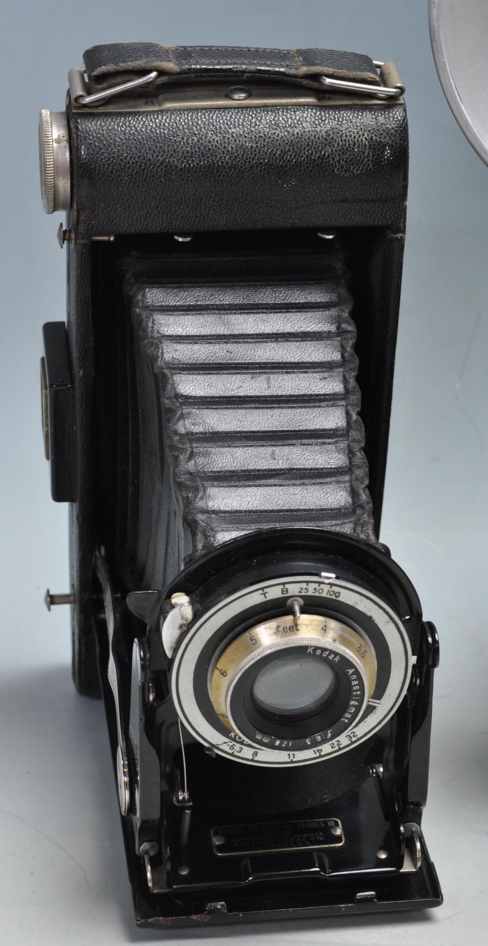 COLLECTION OF 20TH CENTURY VINTAGE CAMERAS - Bild 3 aus 7