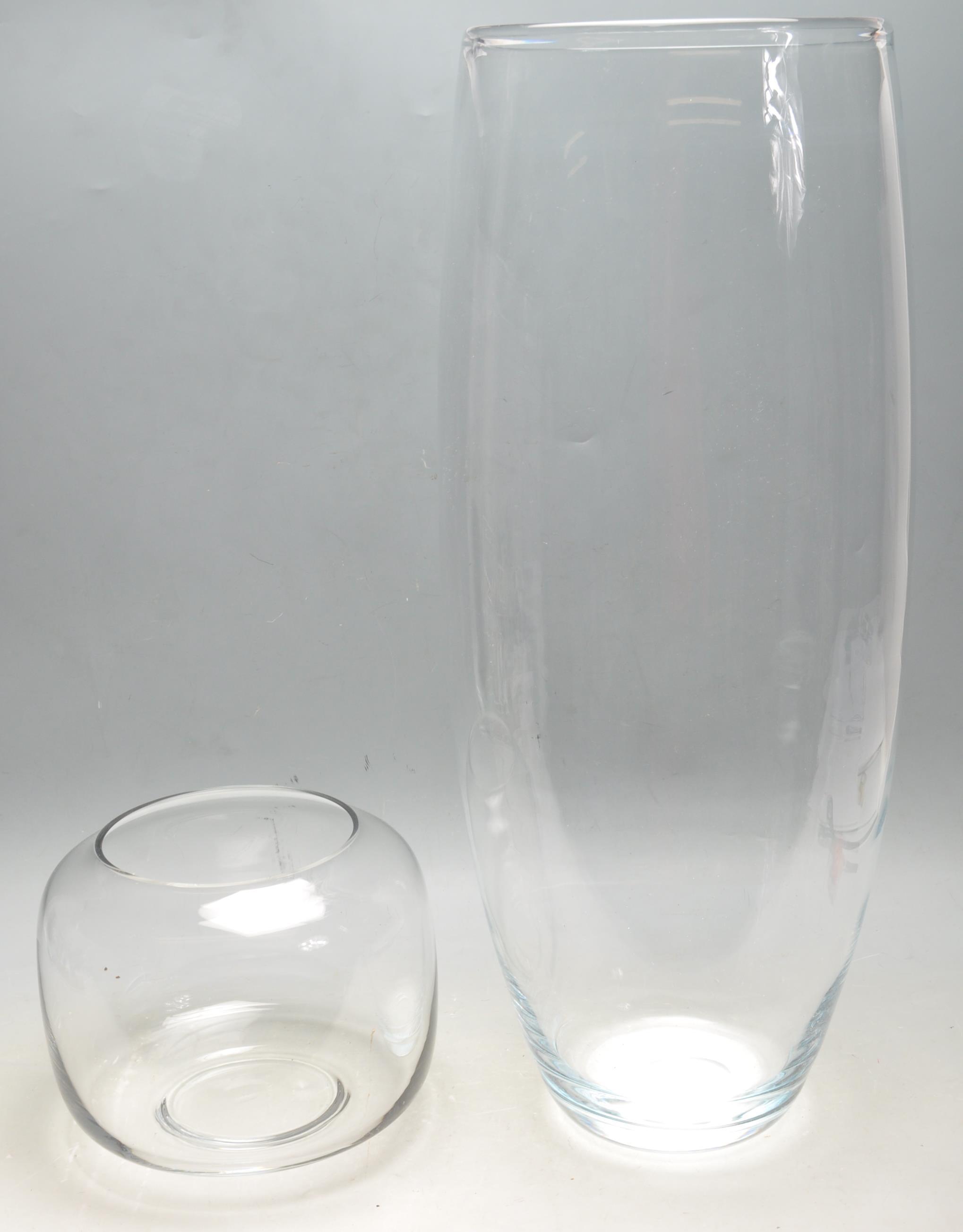 LARGE CONTEMPORARY GLASS VASE