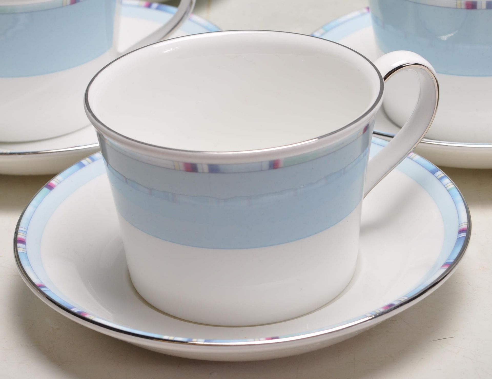 COLLECTION OF LATE 20TH CENTURY FINE BONE CHINA INCLUDING WEDGWOOD AND MORE - Bild 3 aus 16