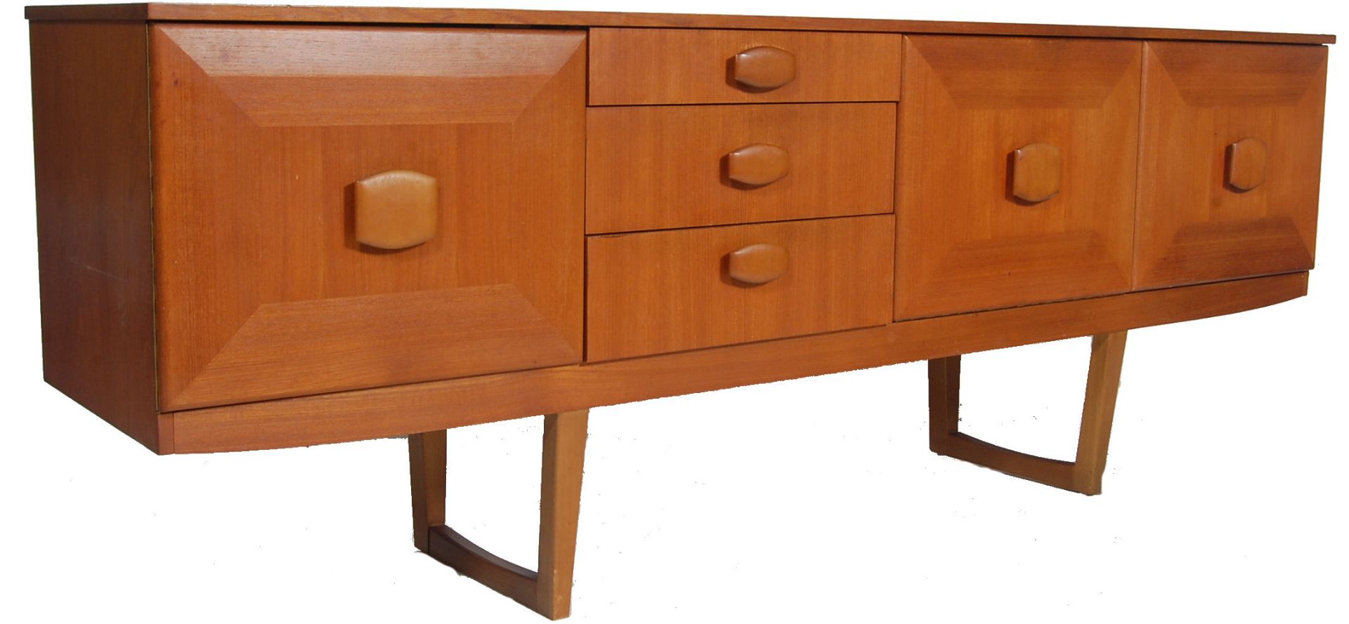 LARGE RETRO VINTAGE 1970S TEAK SIDEBOARD CREDENZA