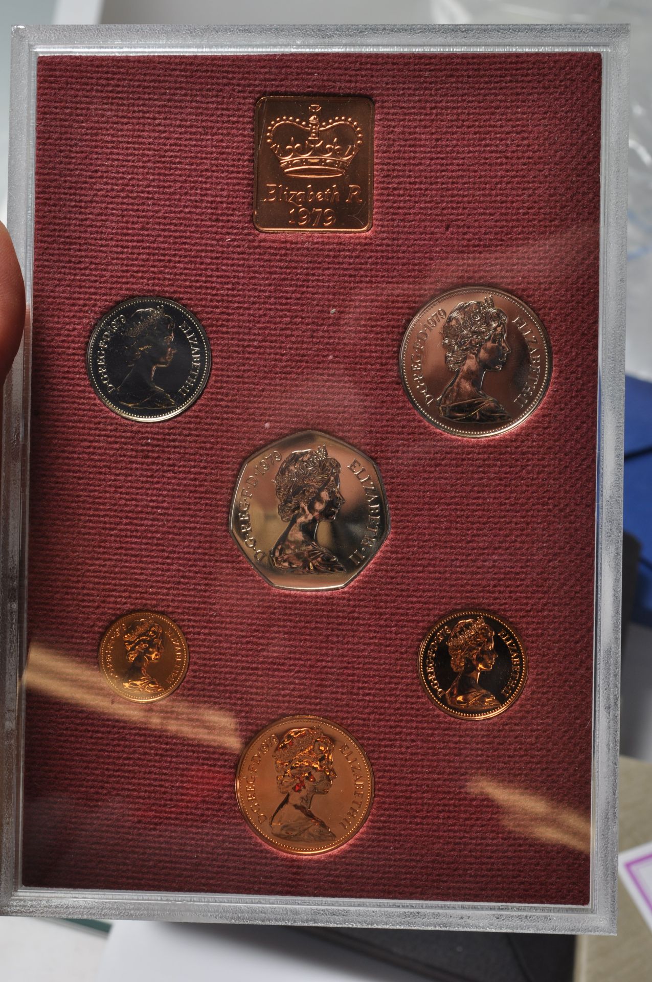 NINE 1970'S AND 80'S GREAT BRITAIN AND NORTHERN IRELAND COIN SETS - Bild 10 aus 11