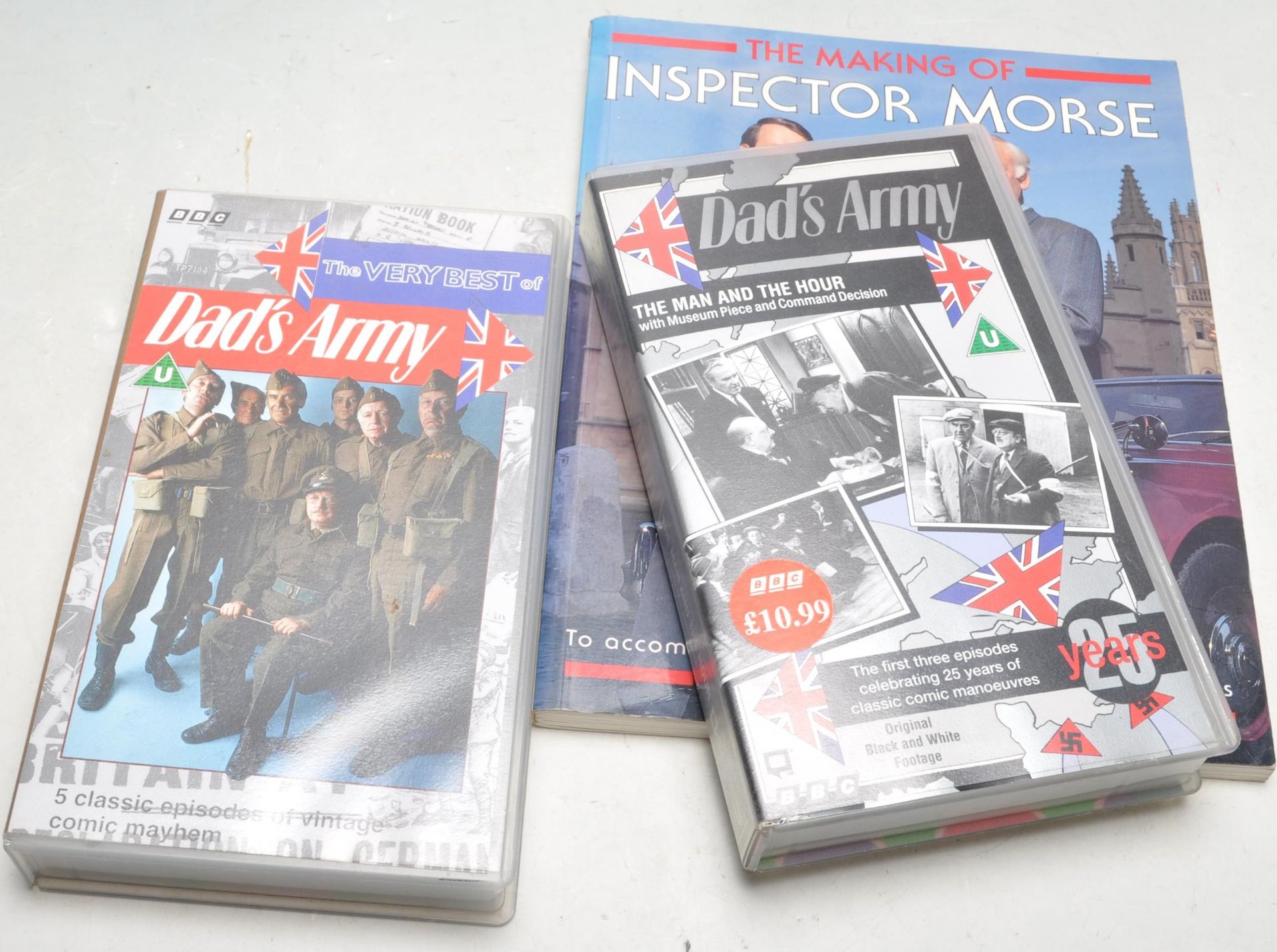 DADS ARMY / TELEVISION HISTORY - COLLECTION OF BOOKS - Bild 8 aus 8