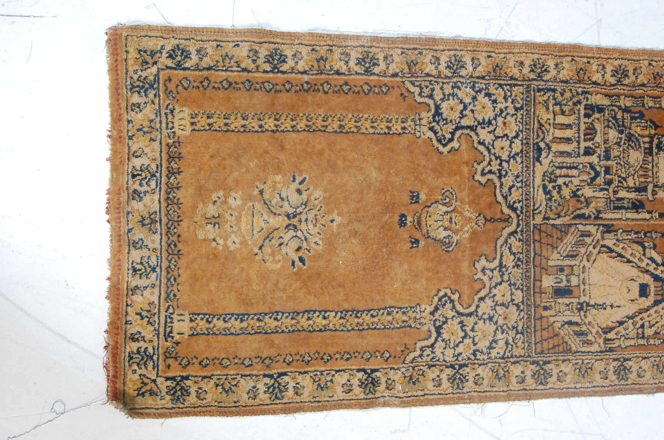 19TH CENTURY MIDDLE EASTERN TURKISH MIHRAB PRAYER - Image 4 of 5