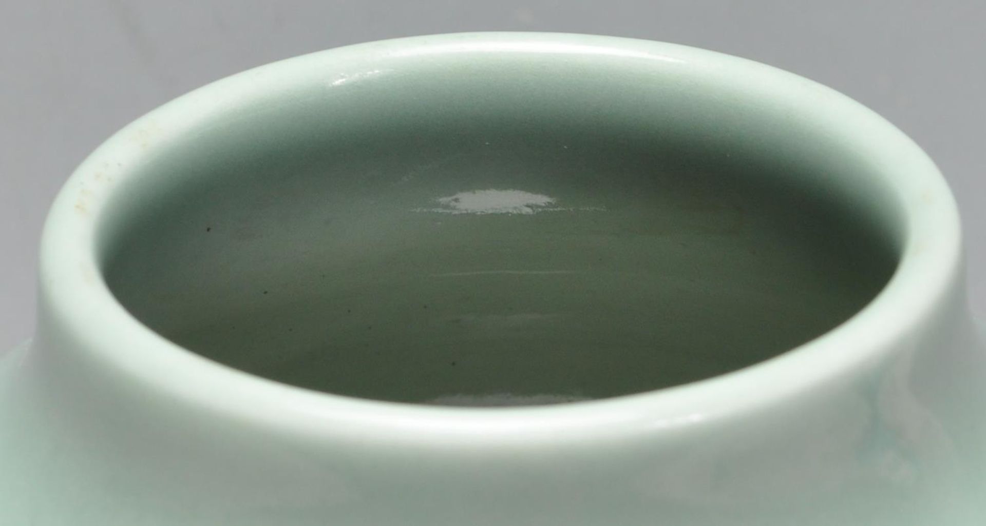 LATE 20TH CENTURY CHINESE MONOCHROME CELADON GINGE - Bild 3 aus 11