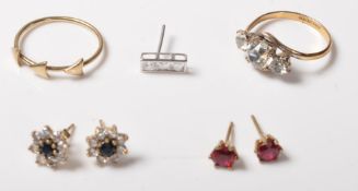 COLLECTION OF 9CT GOLD JEWELLERY