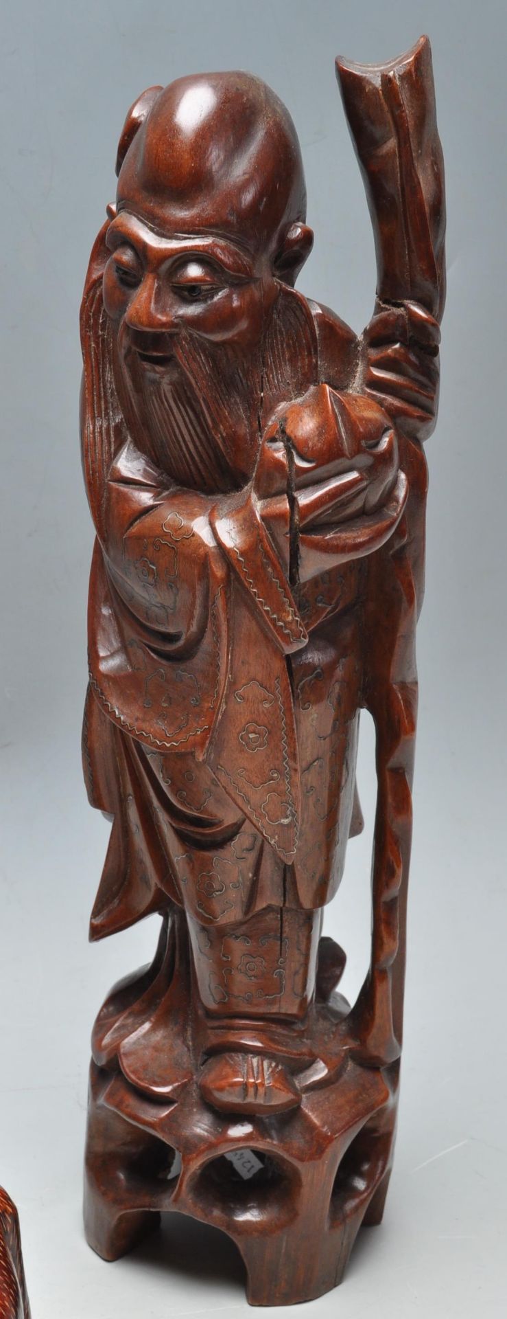 GROUP OF THREE 20TH CENTRY CHINESE HARDWOOD FIGURINES - Bild 2 aus 4