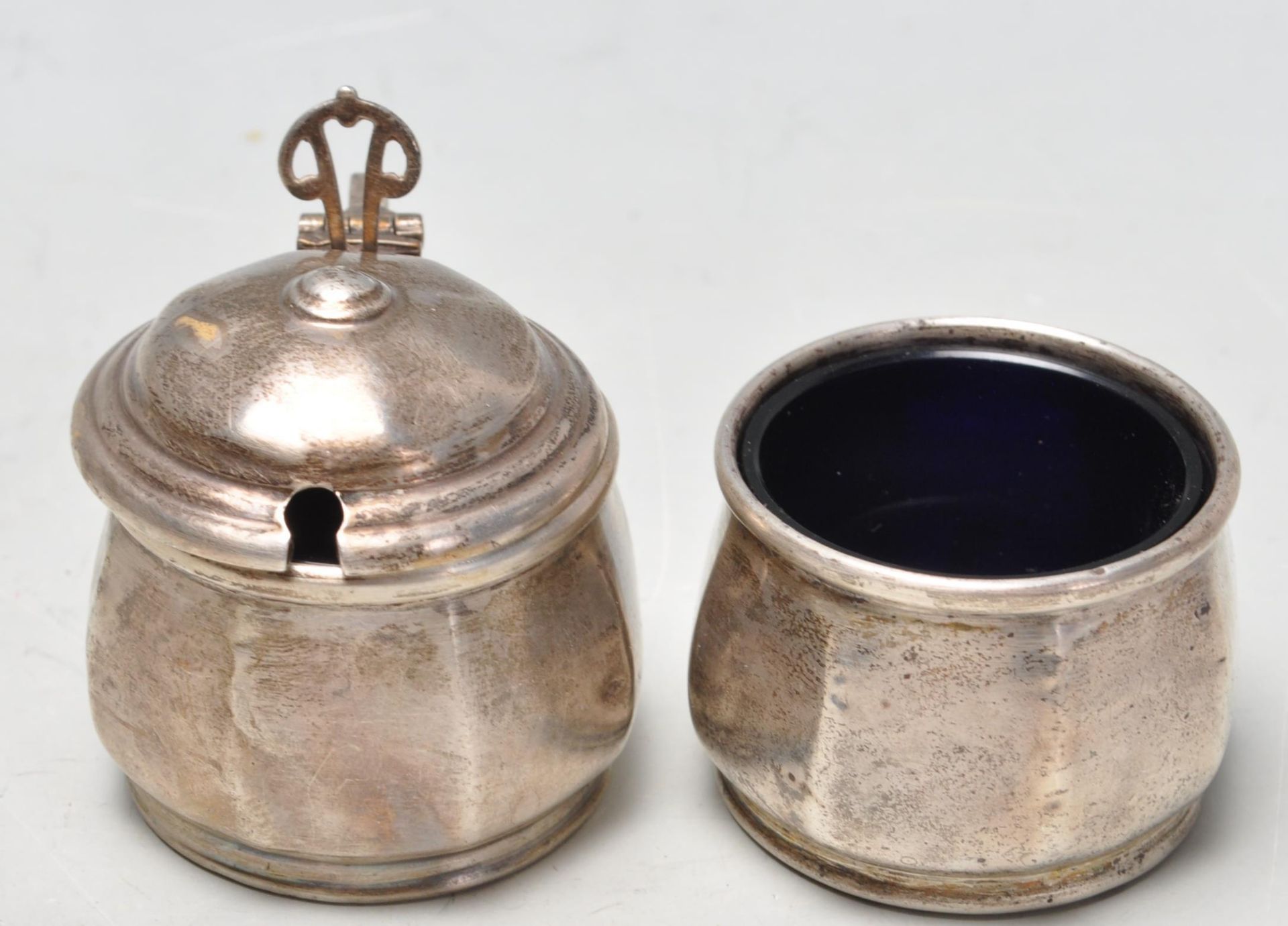 1930'S ROBERTS & DORE SILVER CRUET SET - Bild 4 aus 9