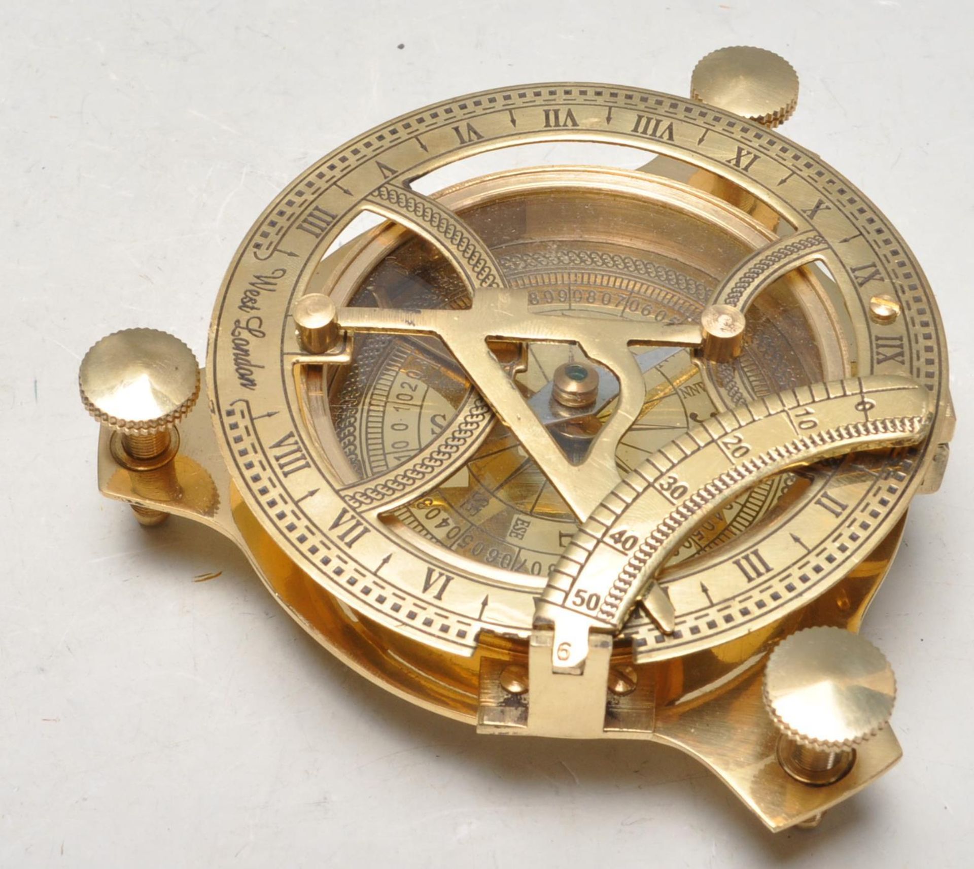 VINTAGE STYLE BRASS COMPASS & SUNDIAL - Bild 6 aus 6