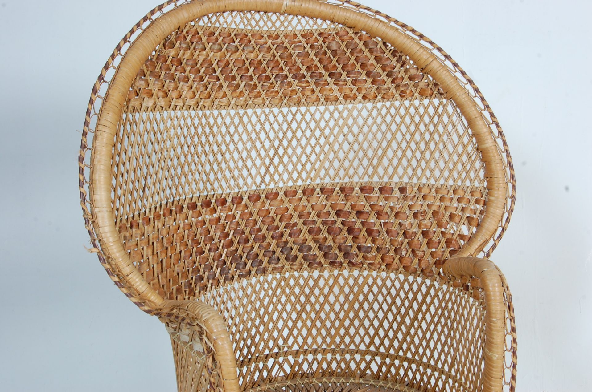 VINTAGE RETRO WICKER CONSERVATORY CHAIR - Image 4 of 6