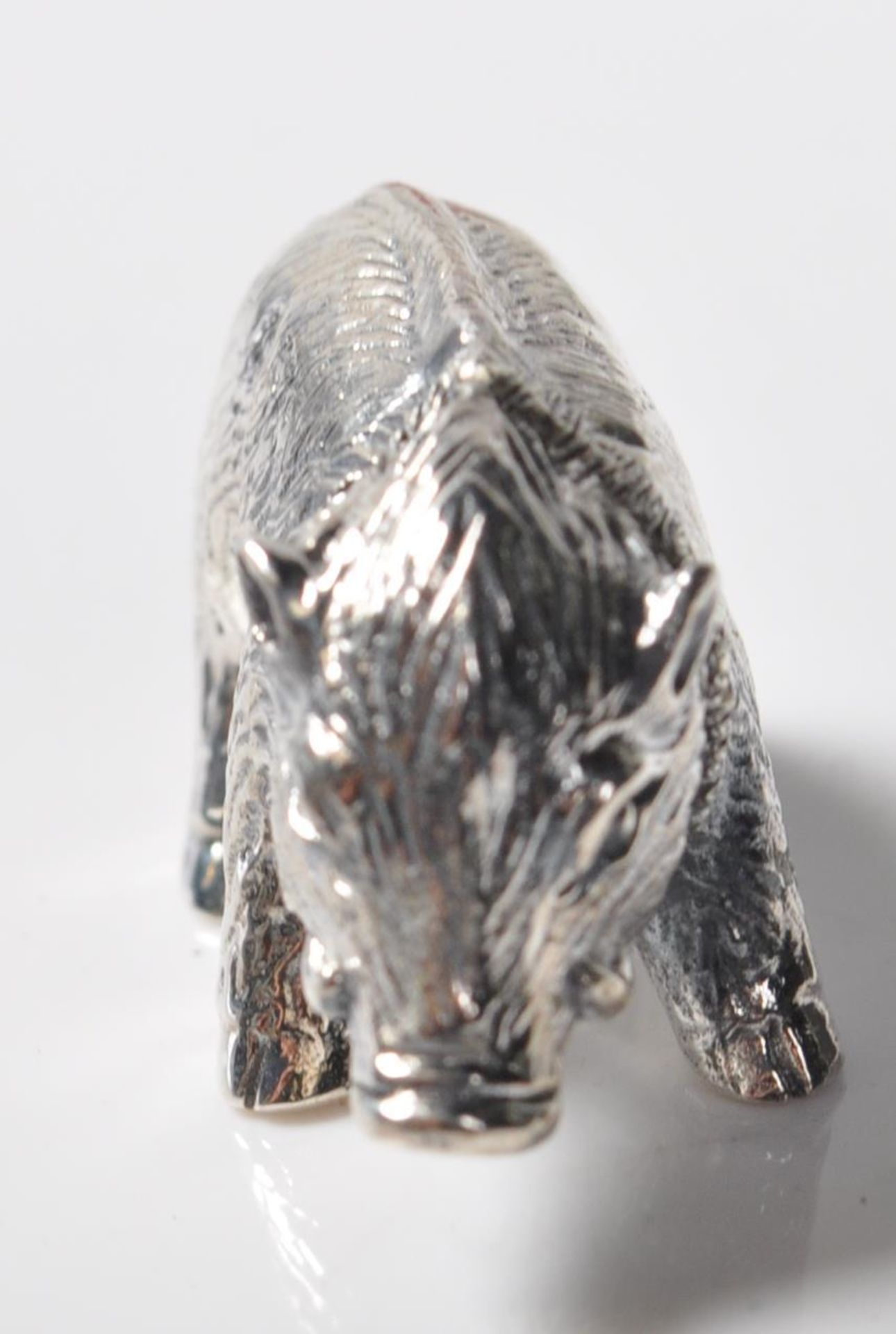 STAMPED STERLING SILVER MINIATURE TRUFFLE PIG - Image 2 of 5