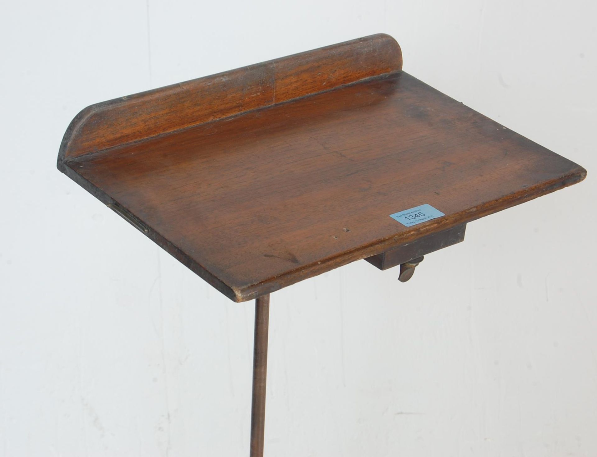 EARLY 20TH CENTURY LITERARY MACHINE ADJUSTABLE READING STAND BY CARTERS - Bild 3 aus 5