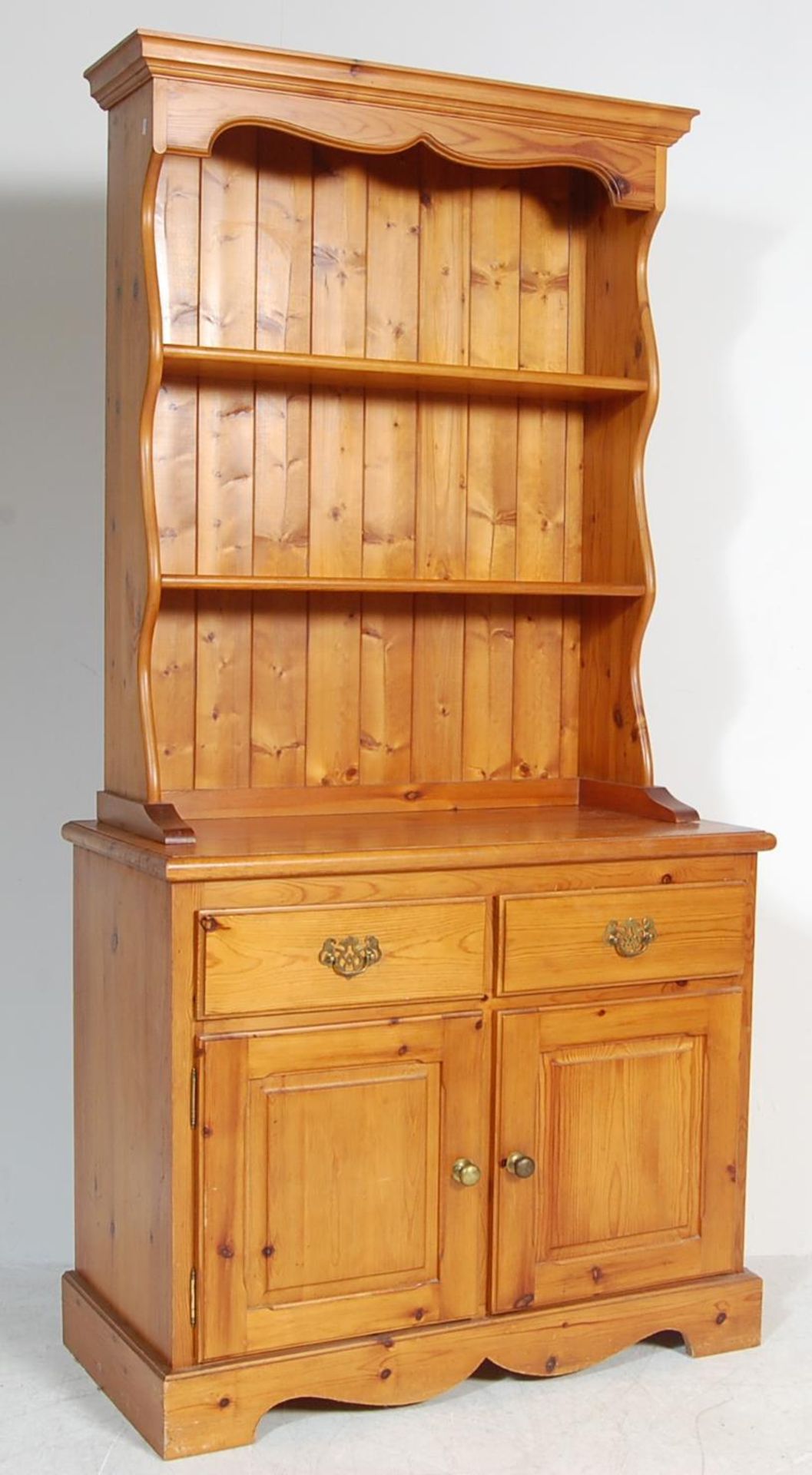 20TH CENTURY COUNTRY PINE WELSH DRESSER